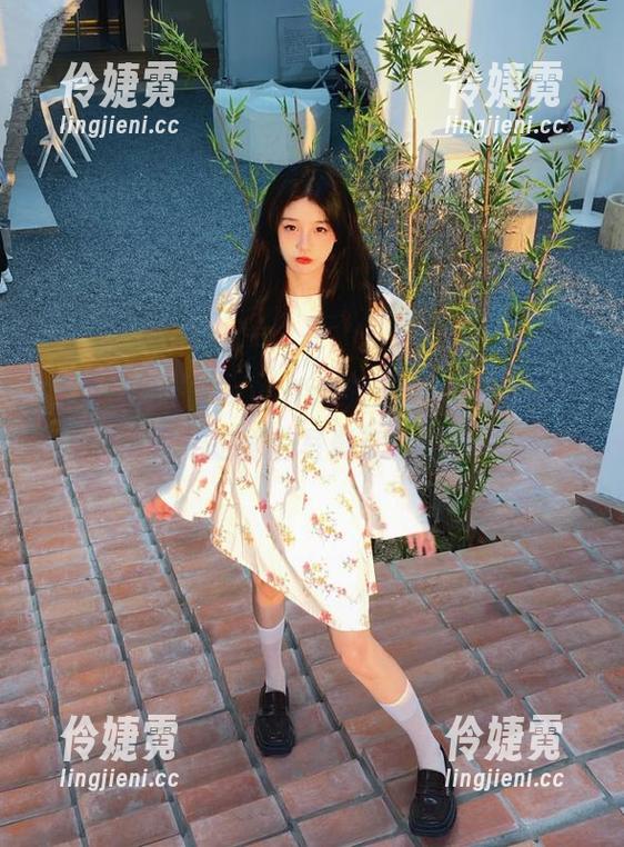无与伦比的Tiny Asa雏田，最新图库带你走进她的写真奇幻世界-伶婕霓